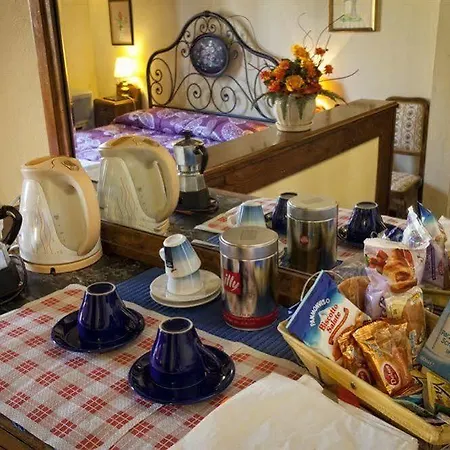 Bed & Breakfast Antica 3*